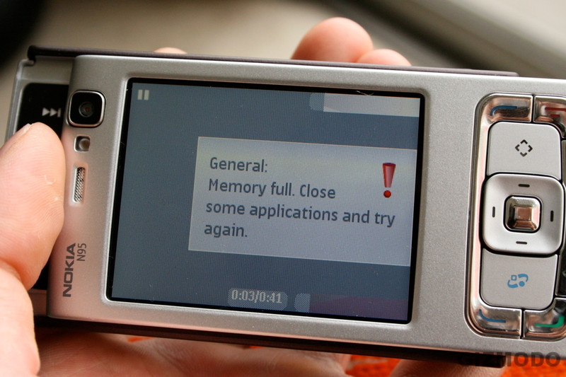 Illustration for article titled Gizmodo's Long-Ass Nokia N95 Review: Why it Rocks, Why it Sucks